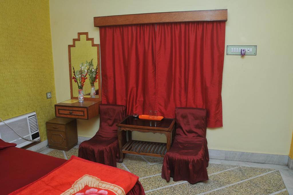 New Hotel White Palace Calcutta Rum bild