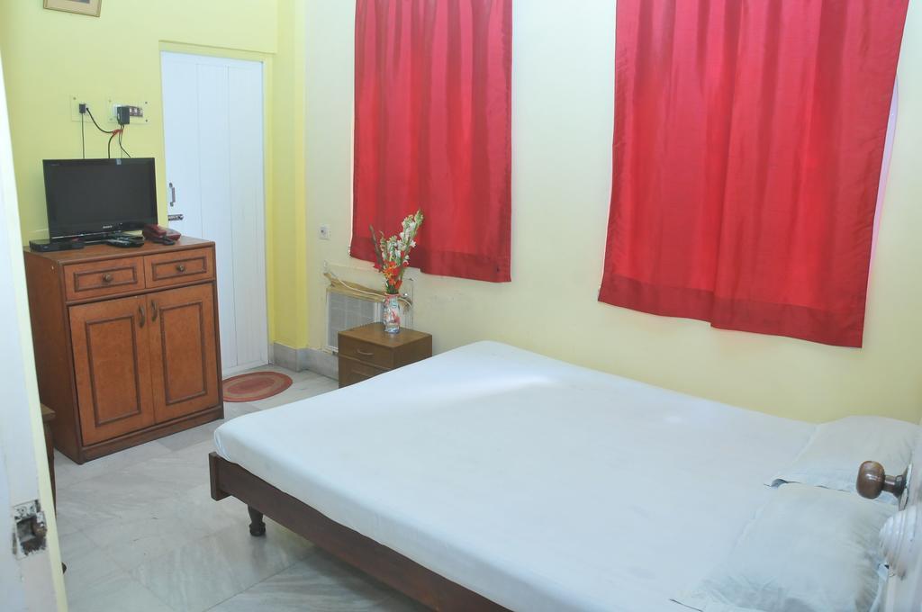 New Hotel White Palace Calcutta Rum bild