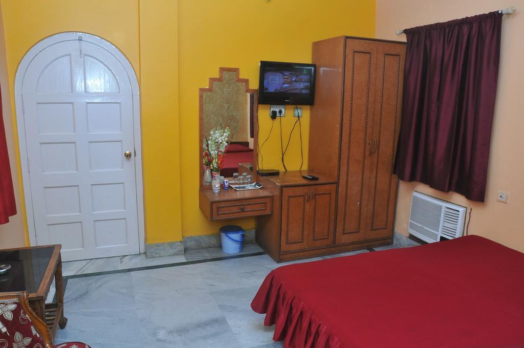 New Hotel White Palace Calcutta Rum bild