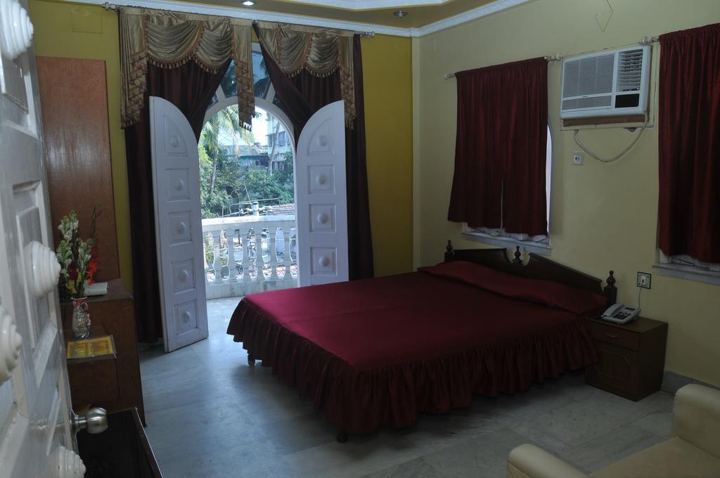 New Hotel White Palace Calcutta Rum bild
